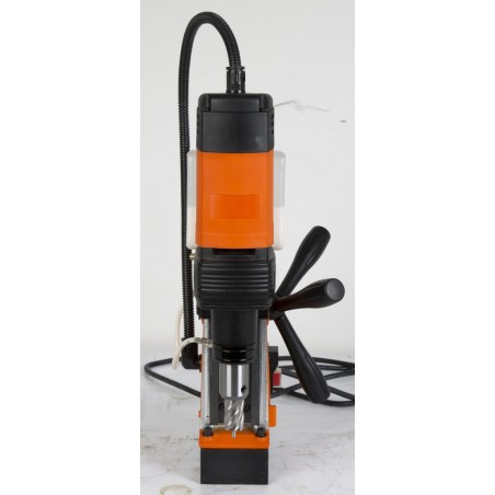 Nova J13 Magneettiporakone